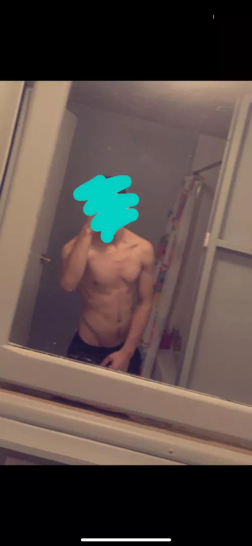 20 dl hmu if ur fit with face or body snap da.guy2023