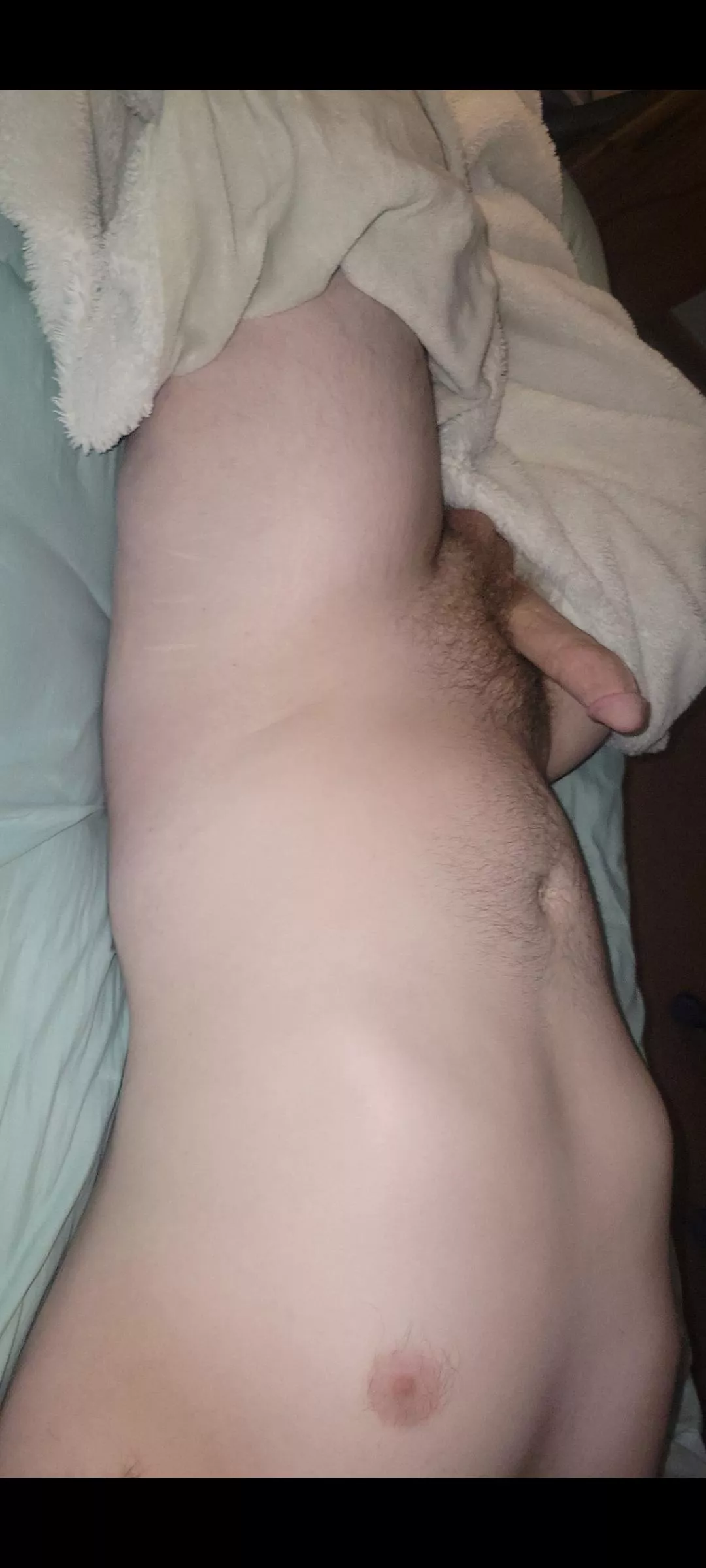 22[M] how do I look?