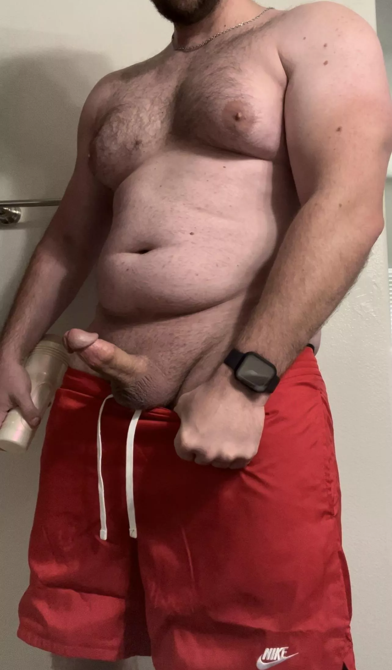 [32] Anyone need a workout partner. I promise I’ll stretch you out.