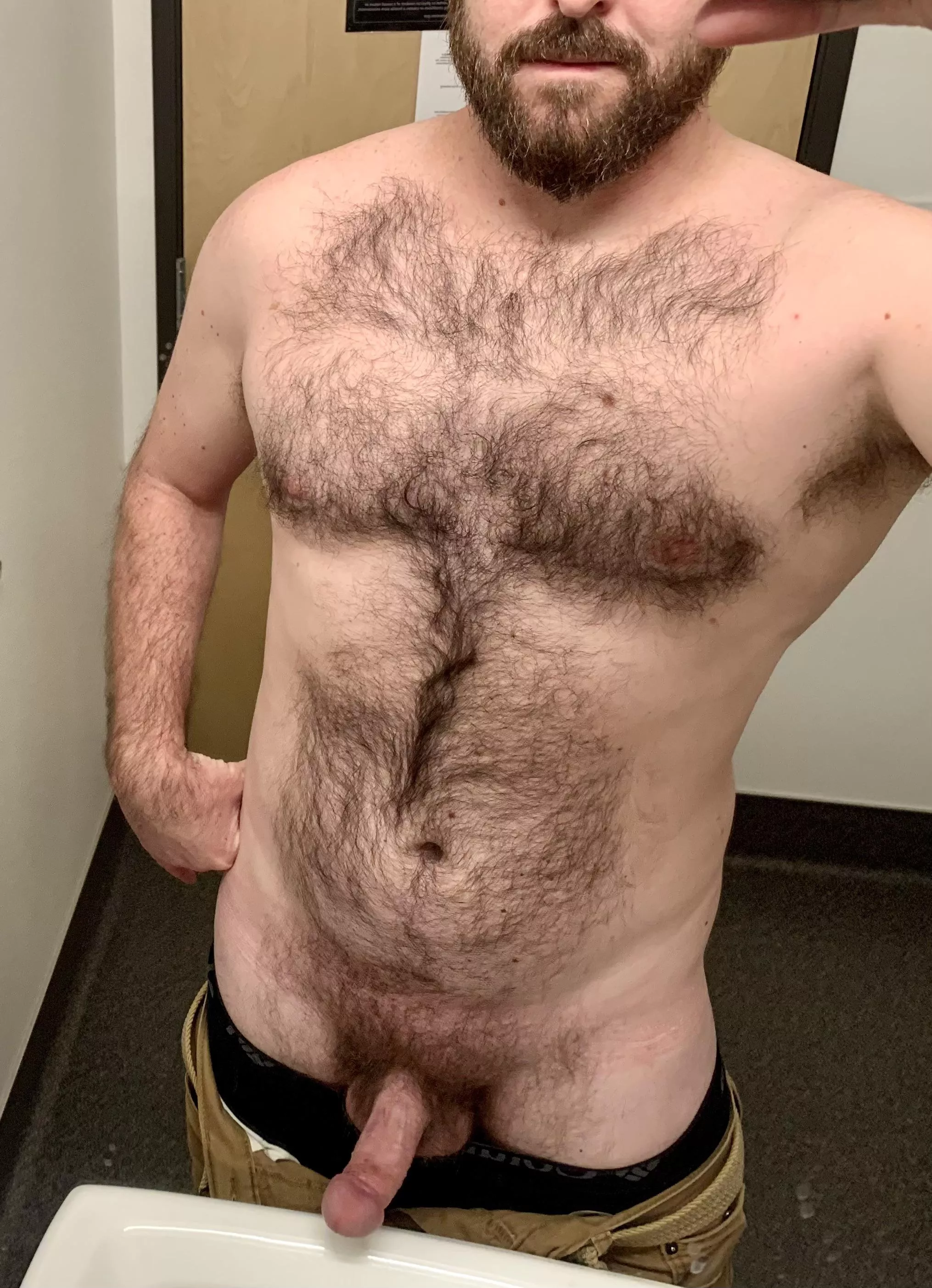 (36) Does it count as a dad bod?