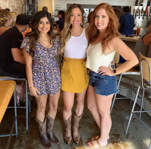 Brunette, Blonde, or Redhead?