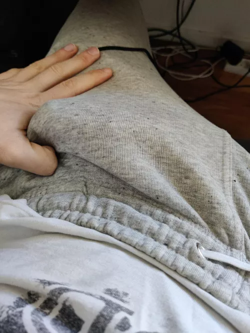 Days like these when you get to chill at home are👌