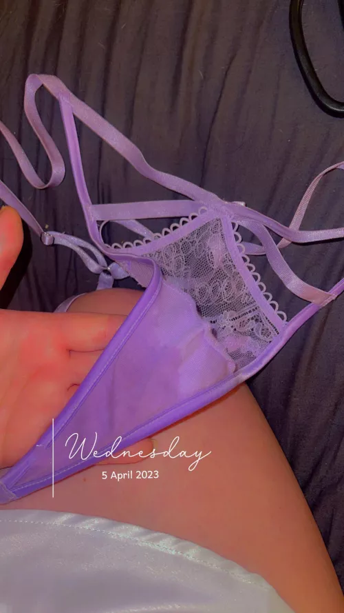 Happy hump day 💦 wearing sexy lingerie like this makes me so horny and wet