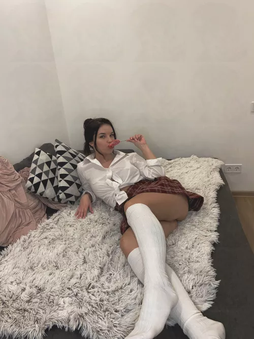 horny in the living room