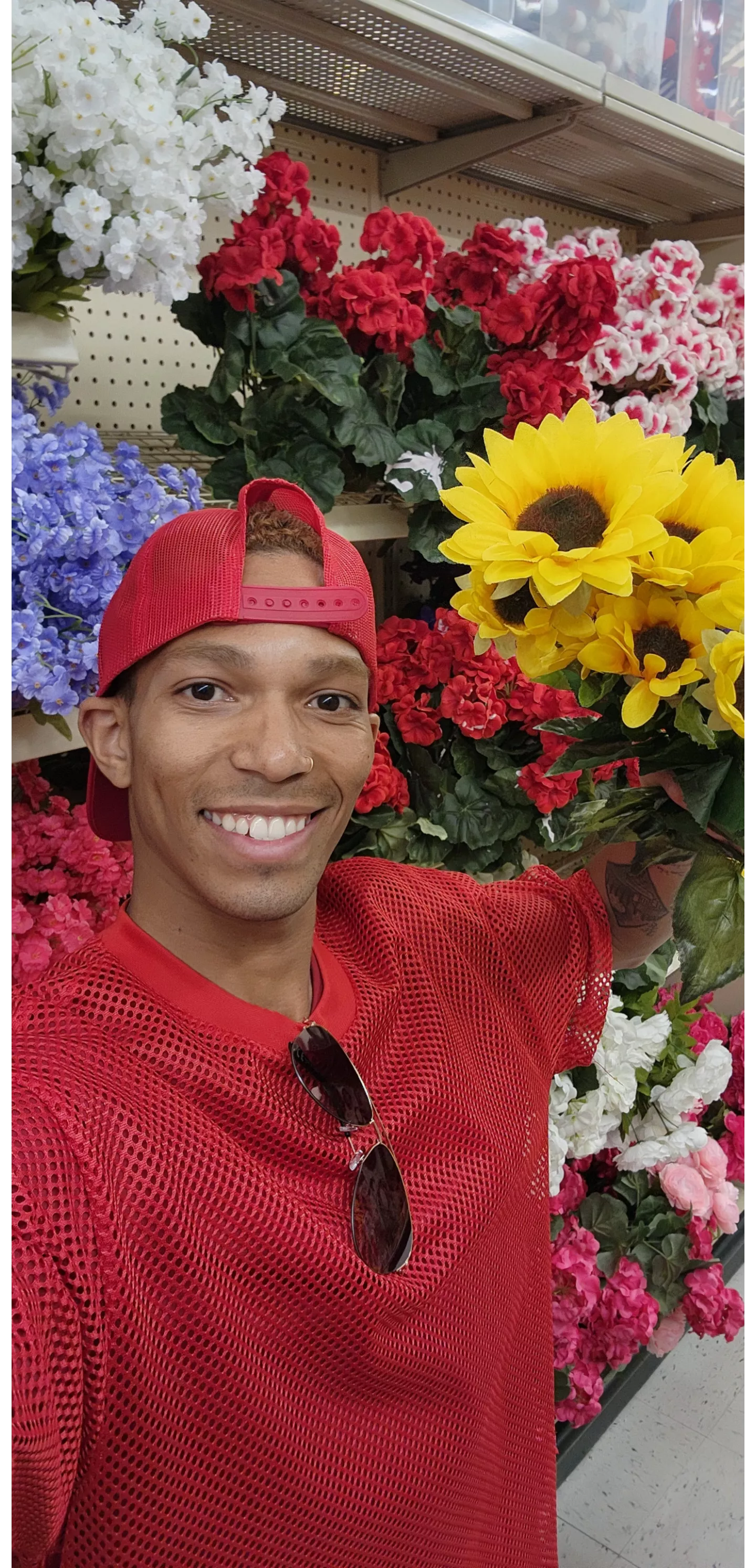 I am a flower guy 😁 real or not!! They got my heart ❤️ 💙 💜 💖 💗 💘