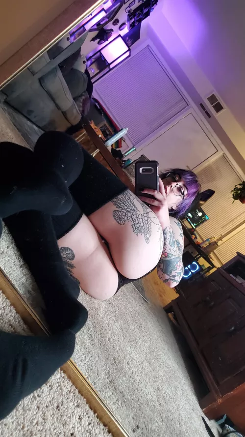 I wonder if my coworkers know I make posts like this...