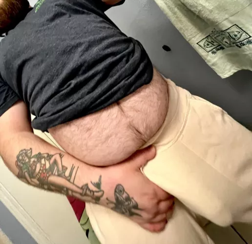 just found this sub so i thought i’d say hi :)