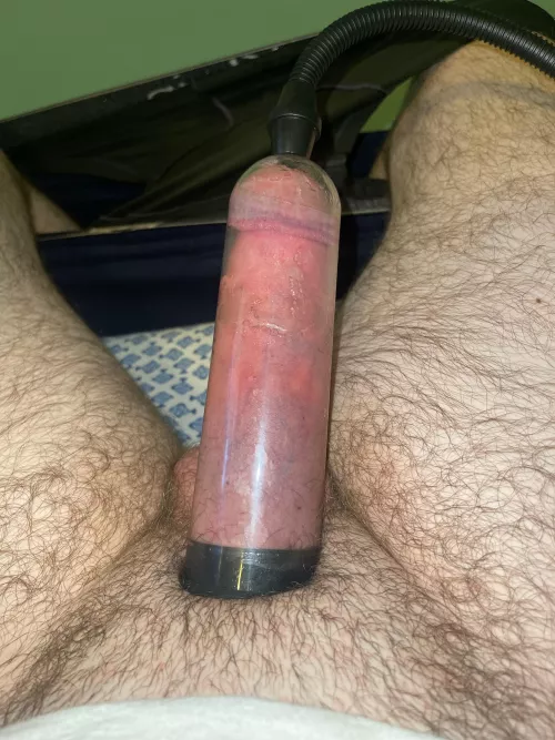 Love filling my pump, and pussy