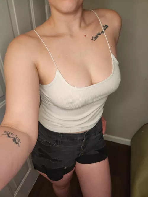 My Tuesday outfit. Need to run to the store!