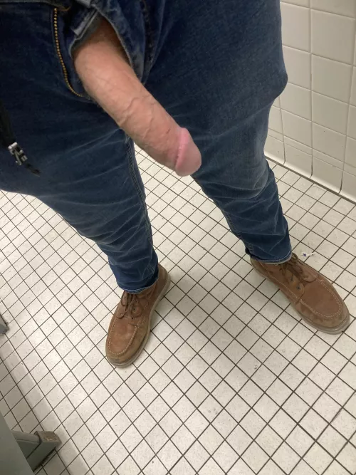 Need a little help here, any takers?