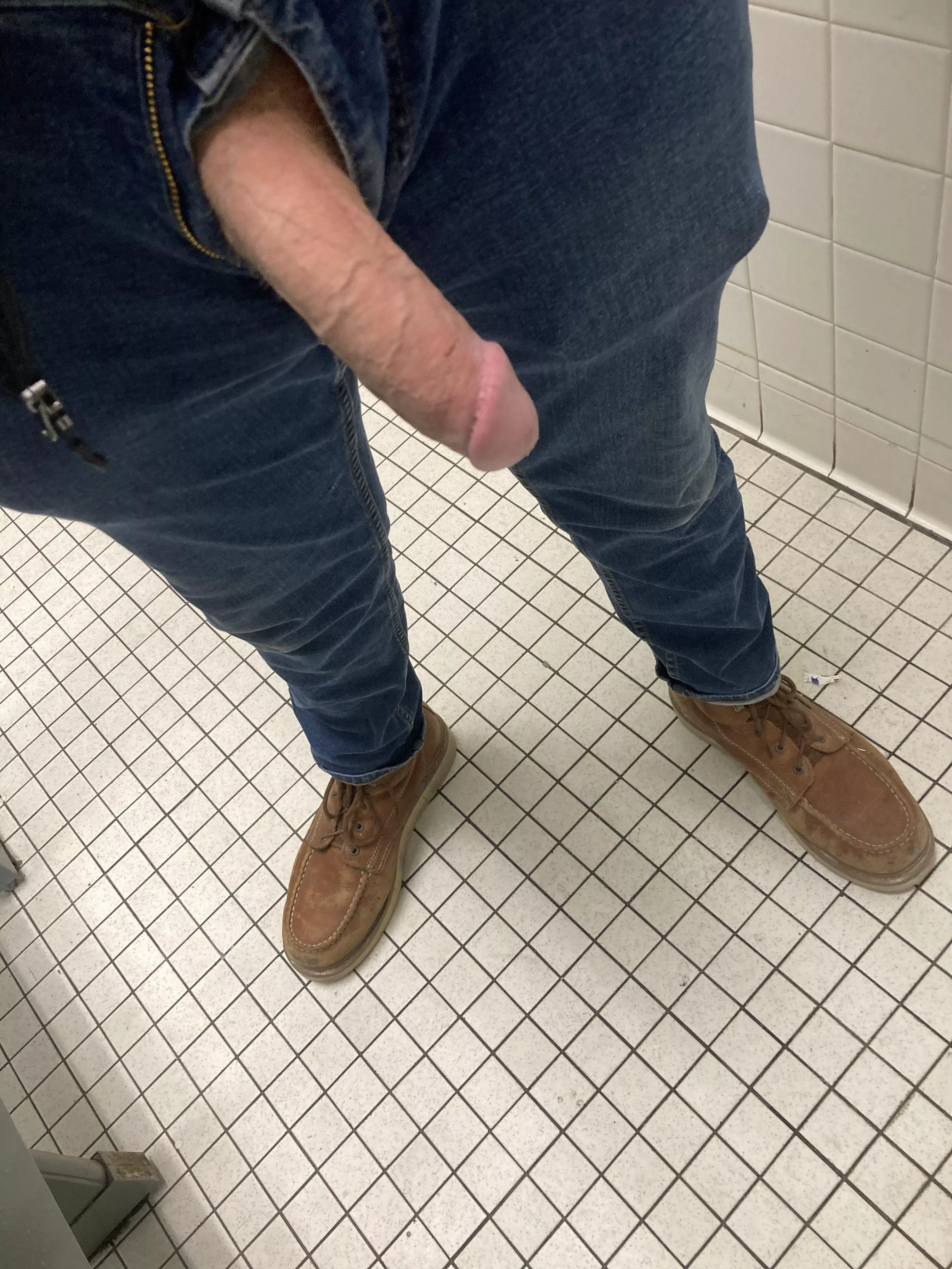 Need a little help here, any takers?