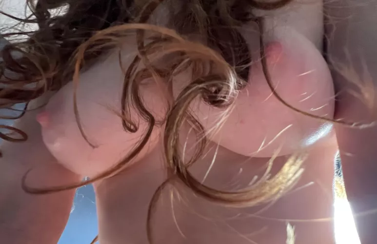 Real redhead, real boobs. Otherwise know as “hot mess” :-)