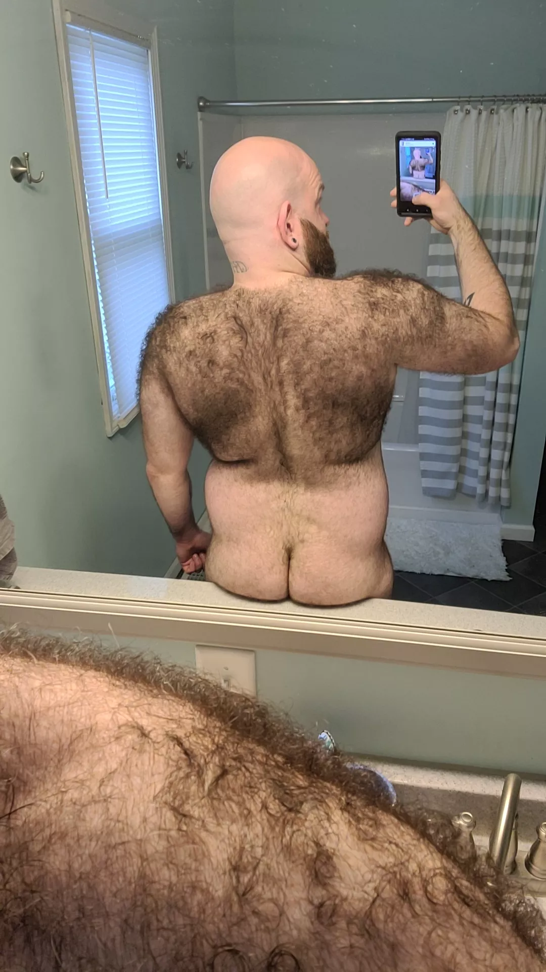 Replace the counter with your face. 😈😏