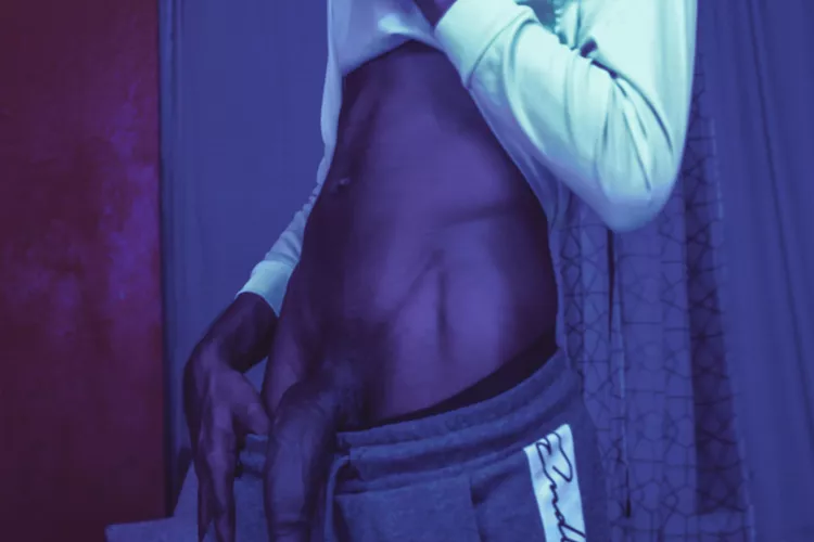 Someone come spoil me with head