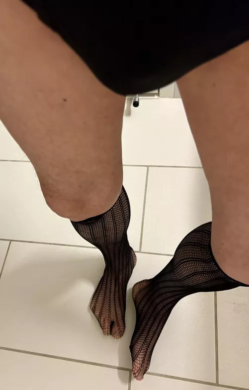 Which should come off first?