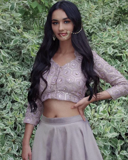 Would you fuck me in my traditional Indian clothes ? [F]