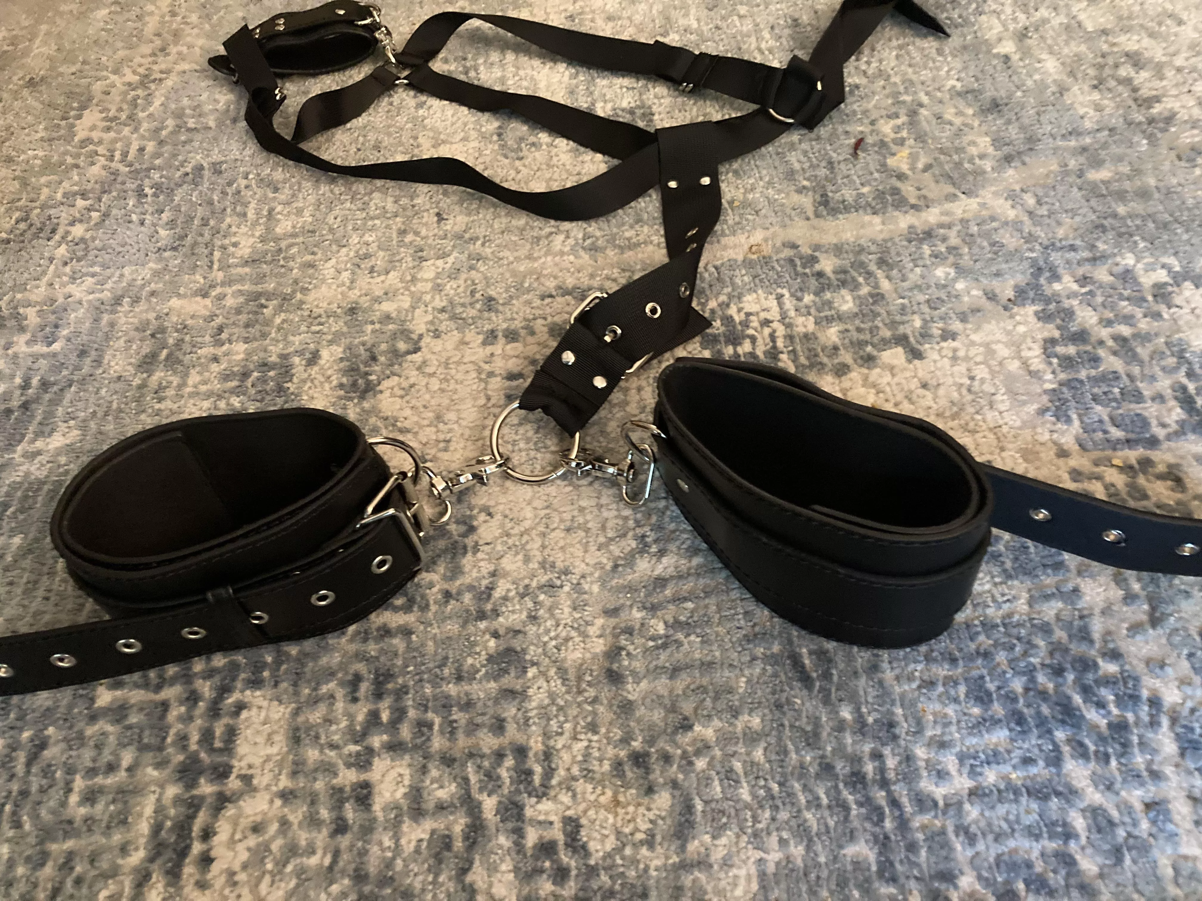 Bought a hog tie with my husband and not sure how to use it. We accidentally threw the instructions away. Does anyone know where we could find a copy of them?