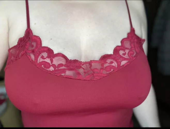 Cami holdin in the ladies