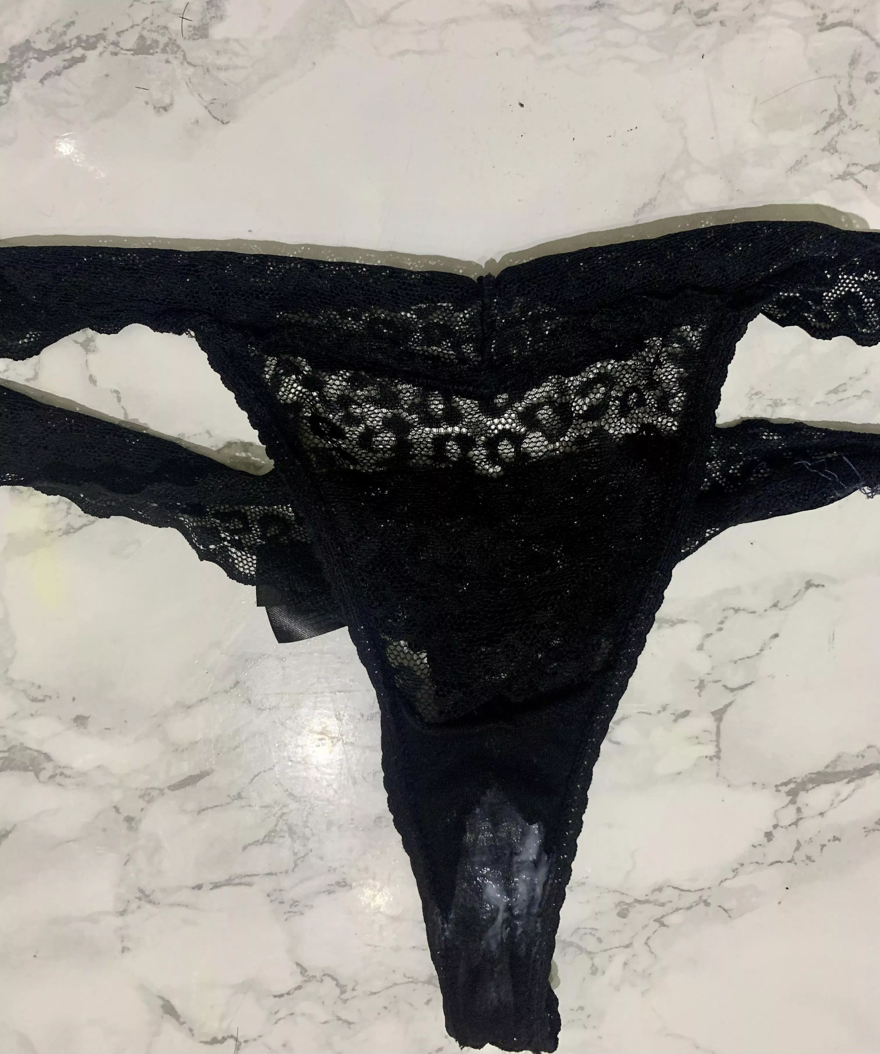 Can you lick them off for me daddy😈