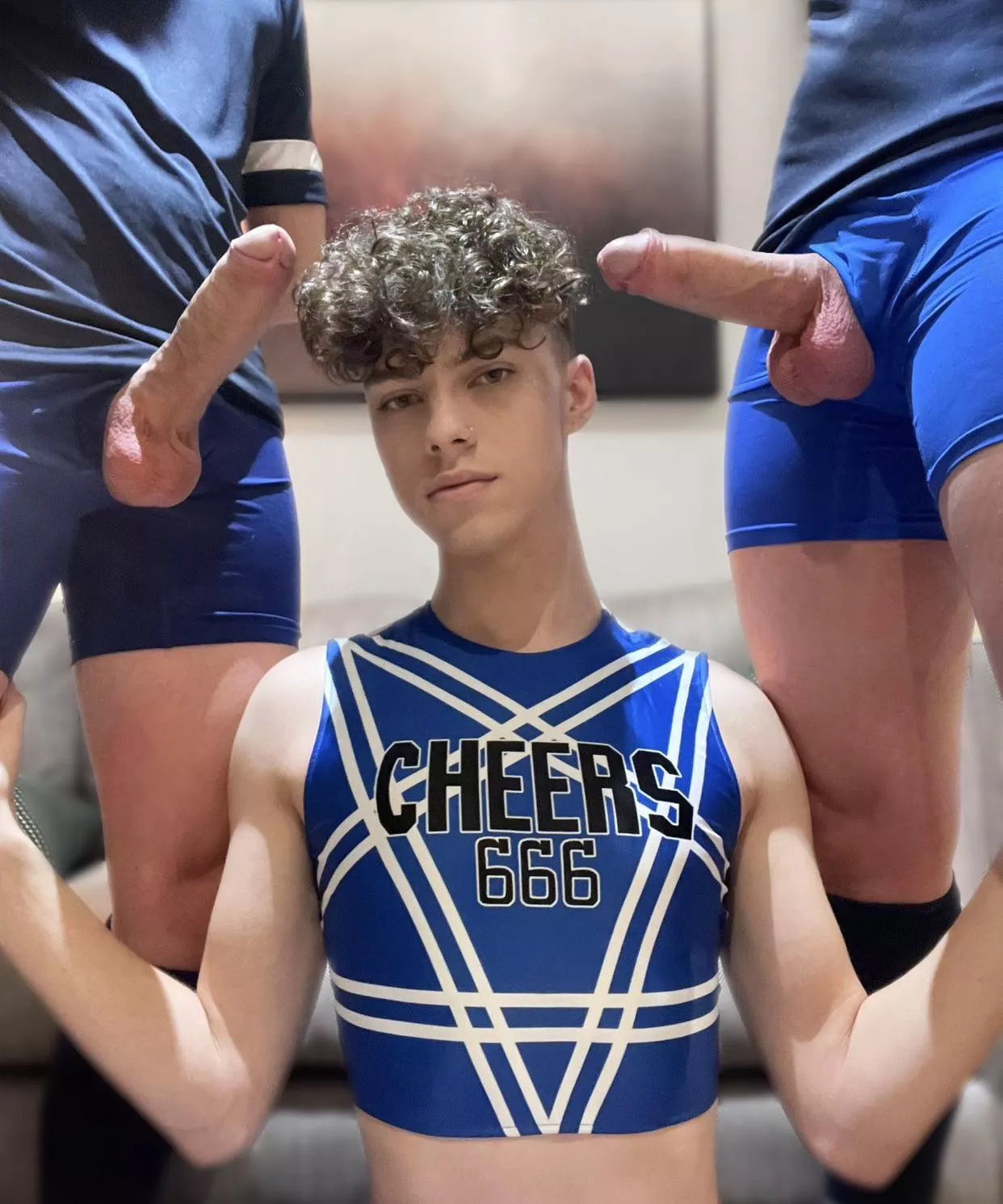 Dating a twink with a big cock obsession means getting surprises like this sent to me,😍k love it