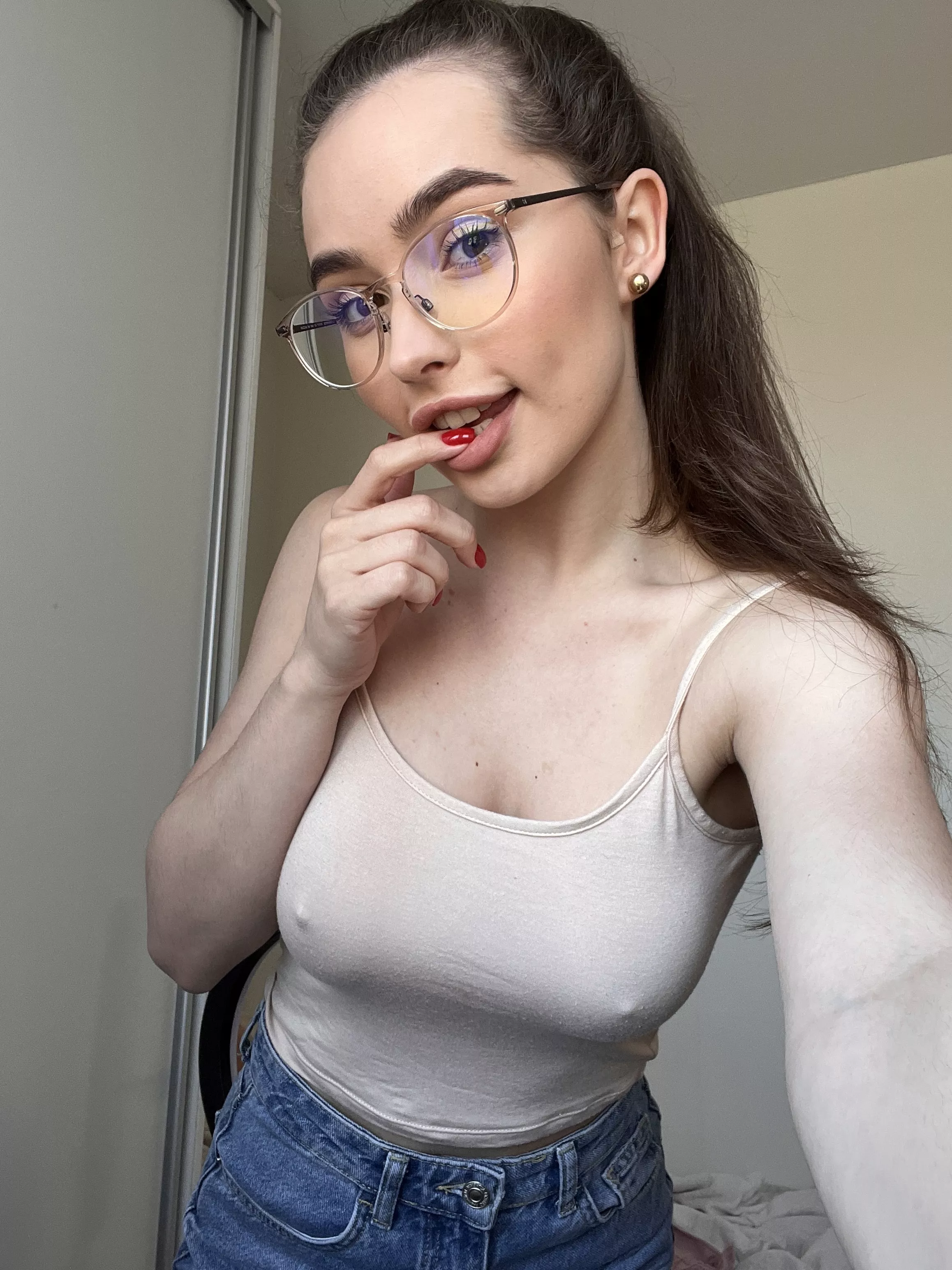 Do these glasses suit me?