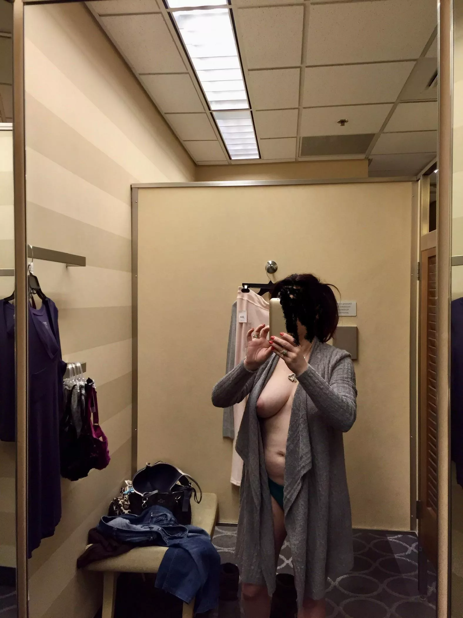 Do you like the sweater?