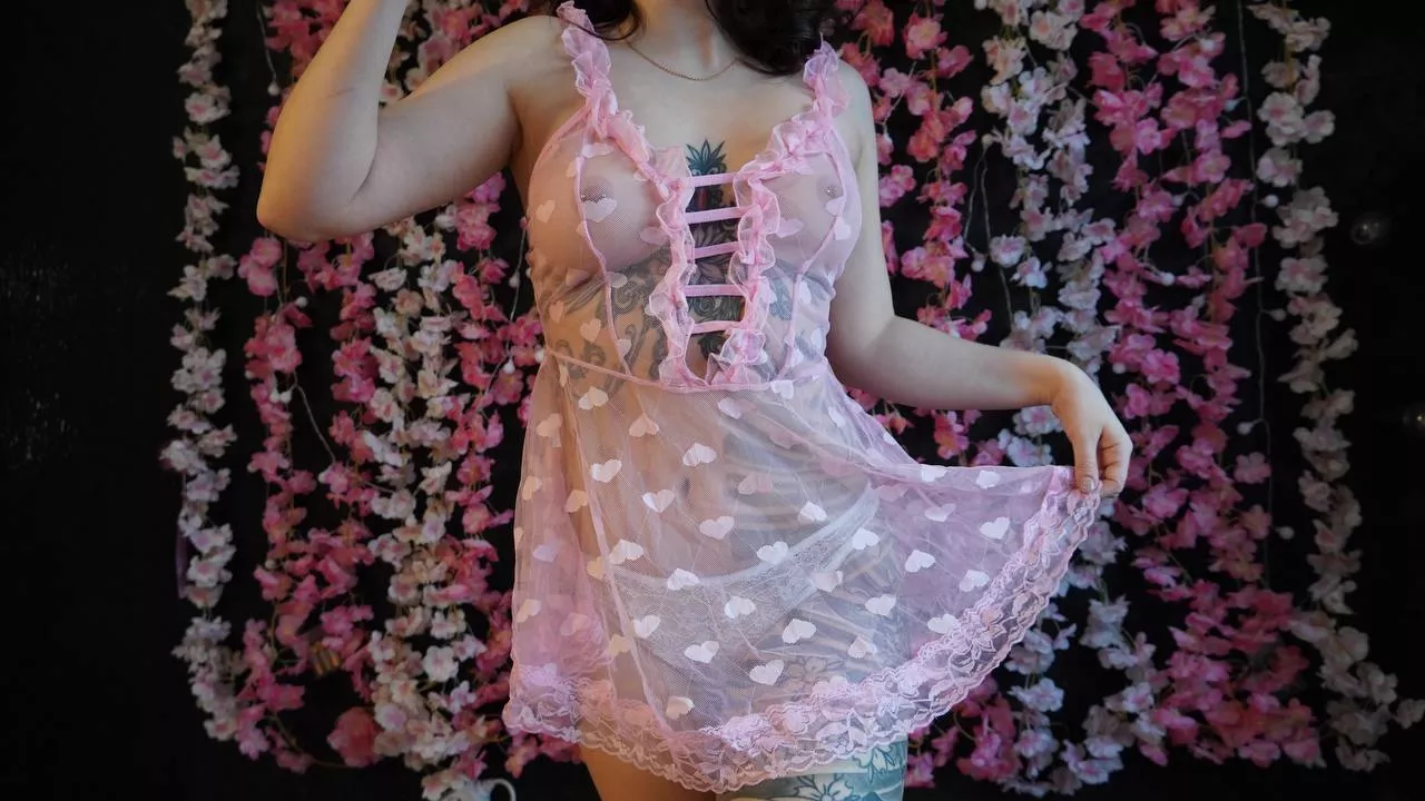 Does pink look good on me?