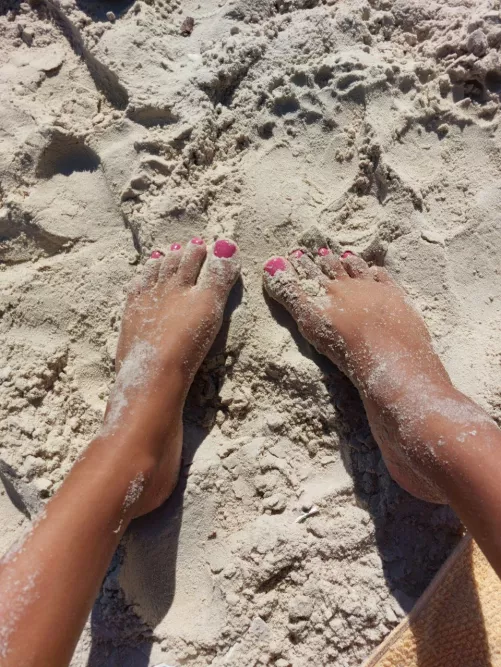 Every time I see you, I can't help but feel an uncontrollable attraction.