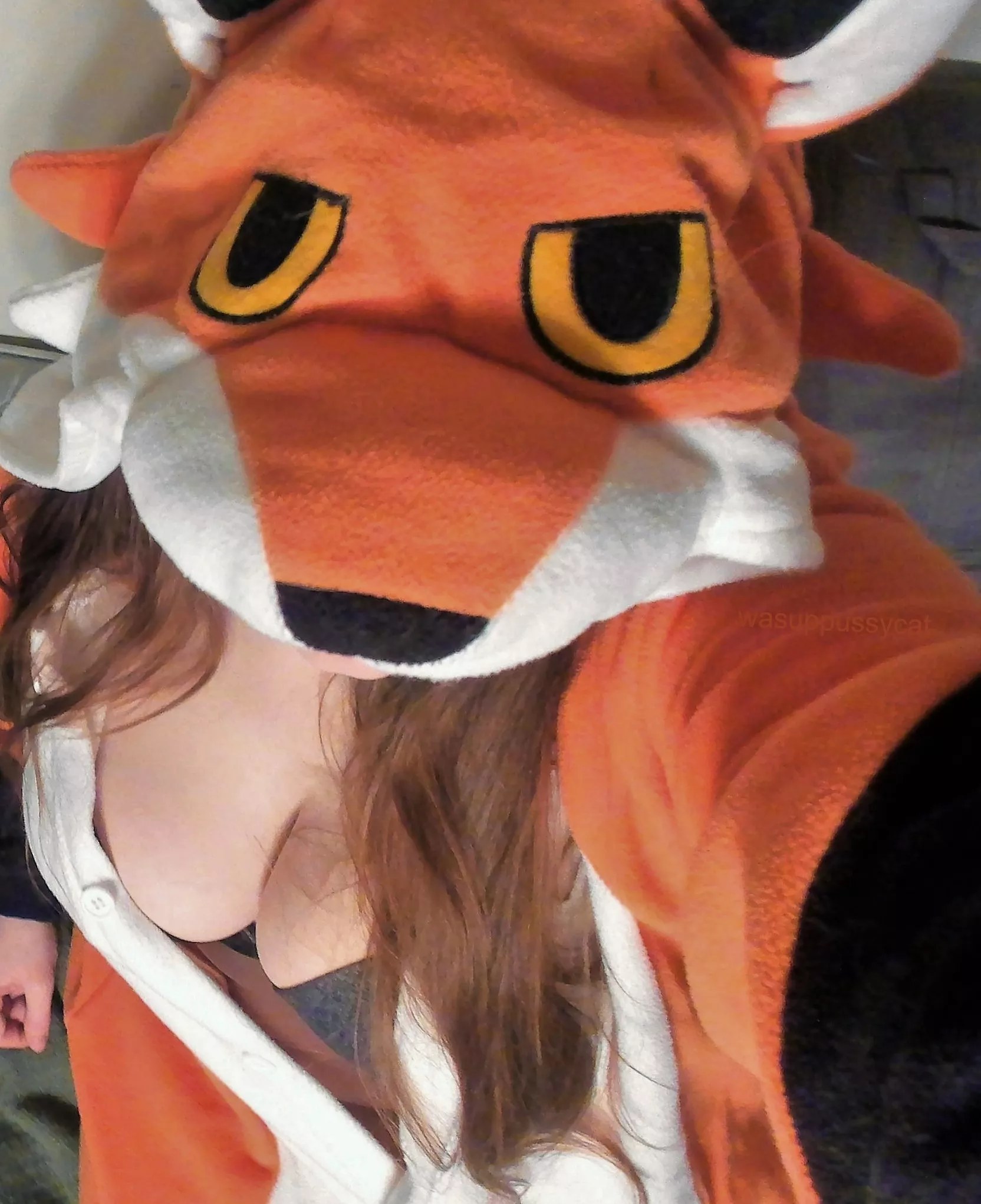 [f] Me and my fox pjs bid you good night!