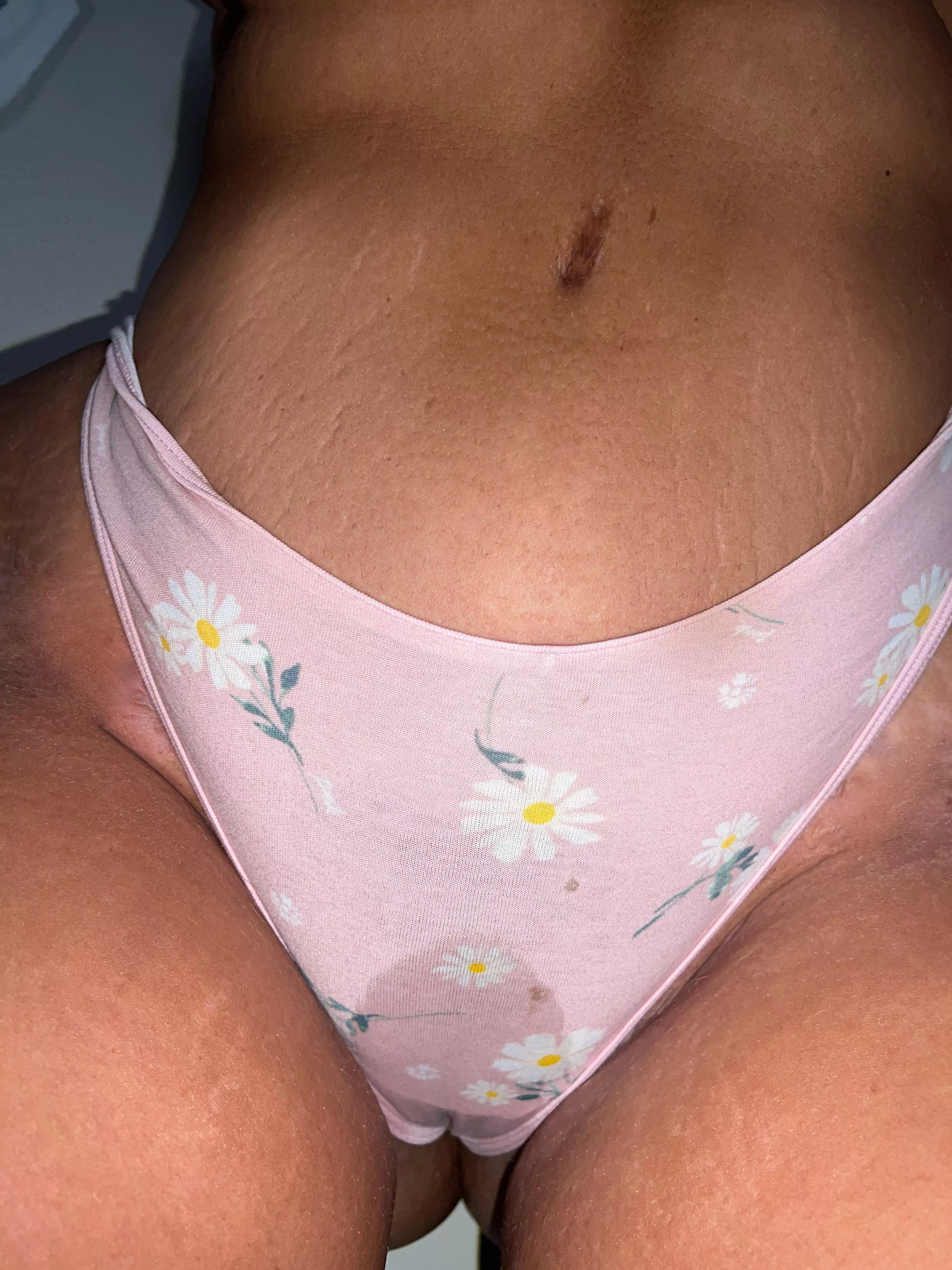 First post here😌 I’m Sienna and I was born with 2 clits so I get extra wet😉💦