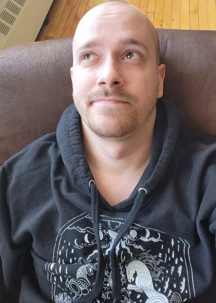 Getting blocked after sending a selfie is a great confidence boost 😆