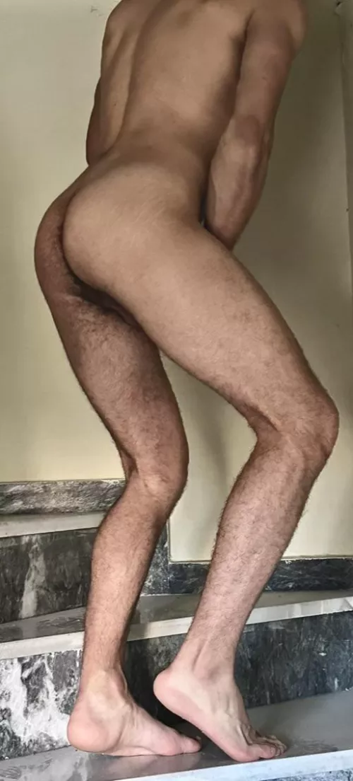 Guess what I'm doing.