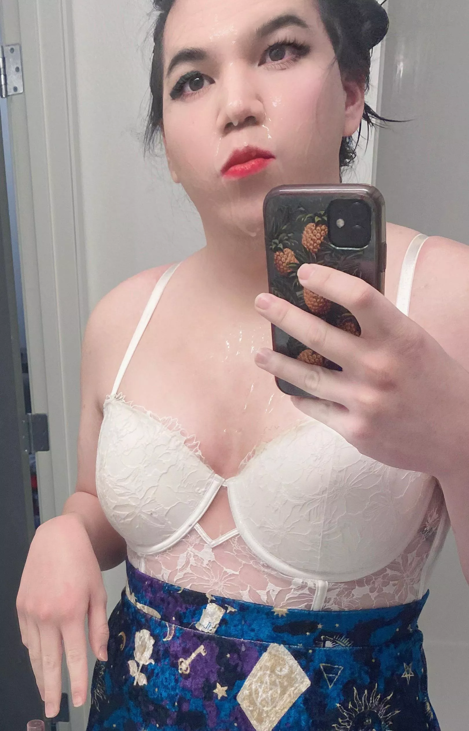 Have I been a good girl or a bad girl? 😇😈