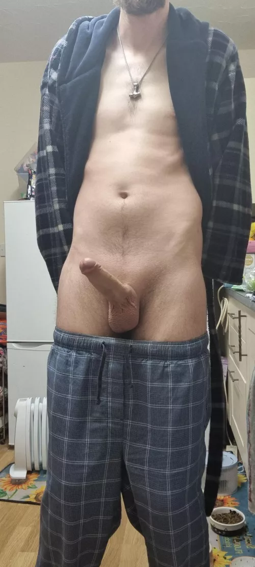 Hope you don't mind me walking round with my cock out 😊