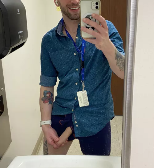 Horny at work per usual. DMs open.
