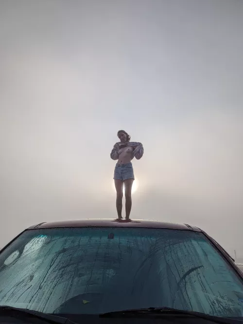 I look so tiny up here🌥️