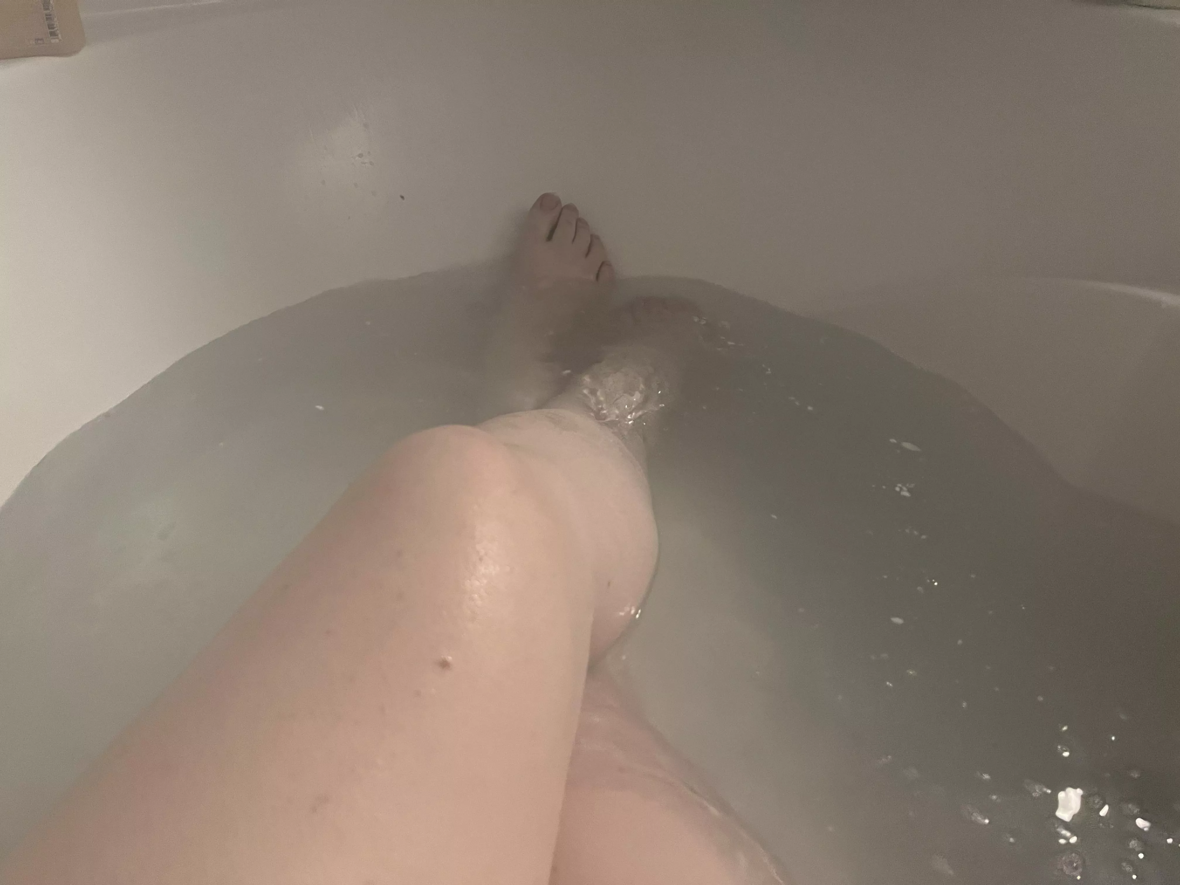 I think my bath could fit another person, wanna test it out?