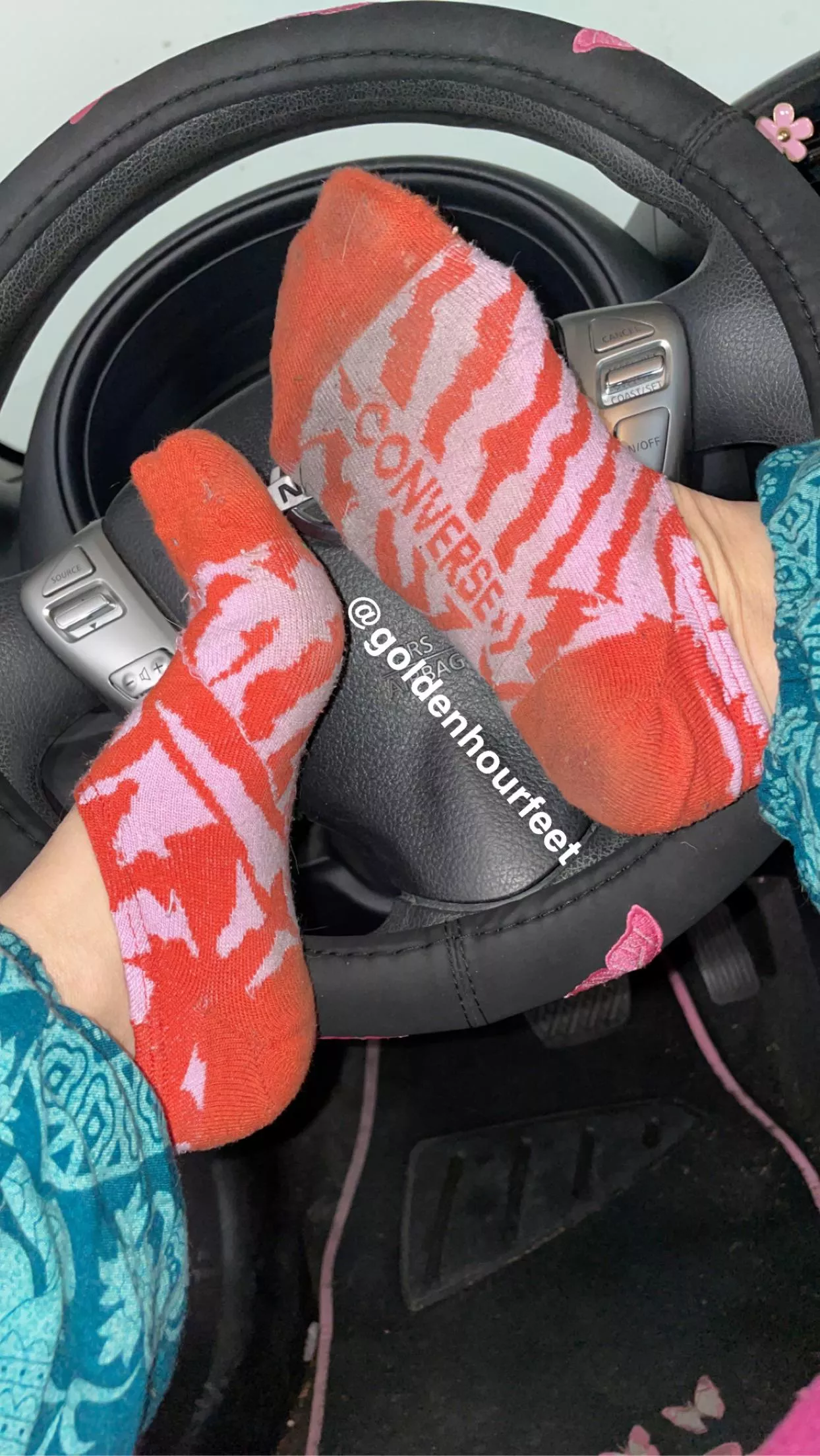 Is it just me or are these socks cute af??😏 [selling]