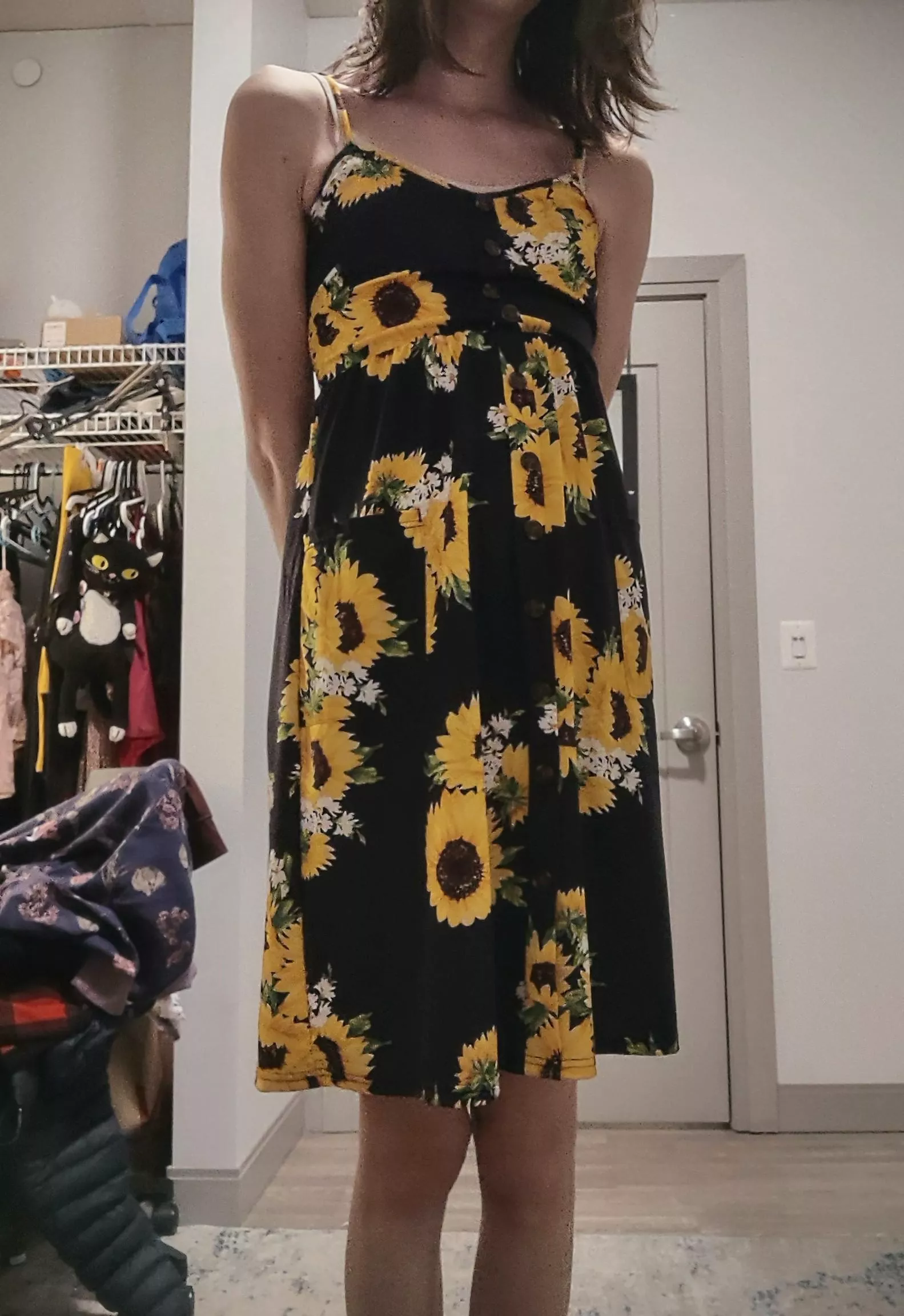 It's finally warm enough to wear my pretty dresses again!