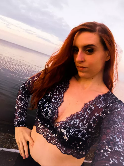 Let's do something freaky outside 🤭