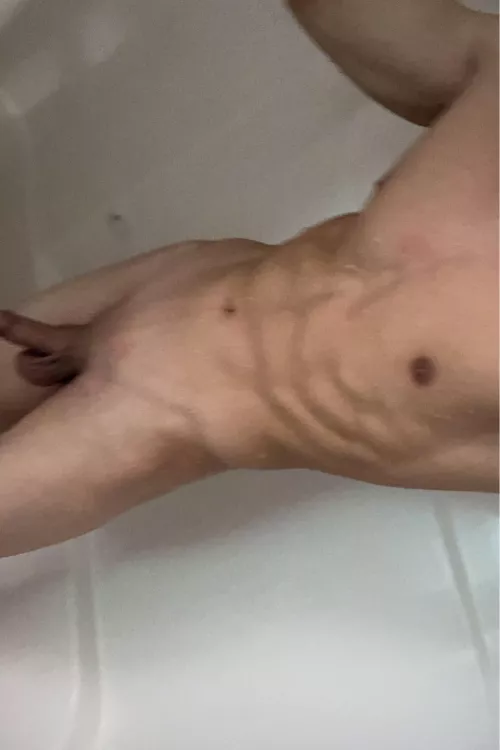 [M] wet in here