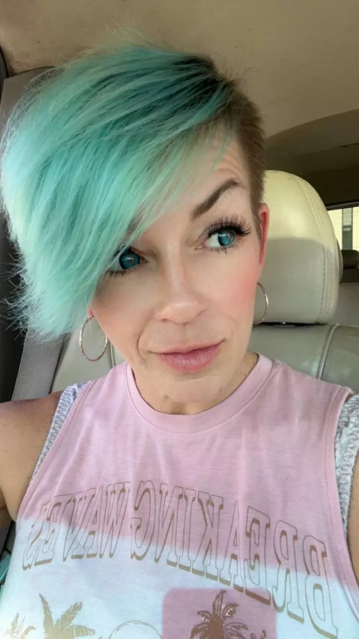 Pixie milf sees a stud 44F