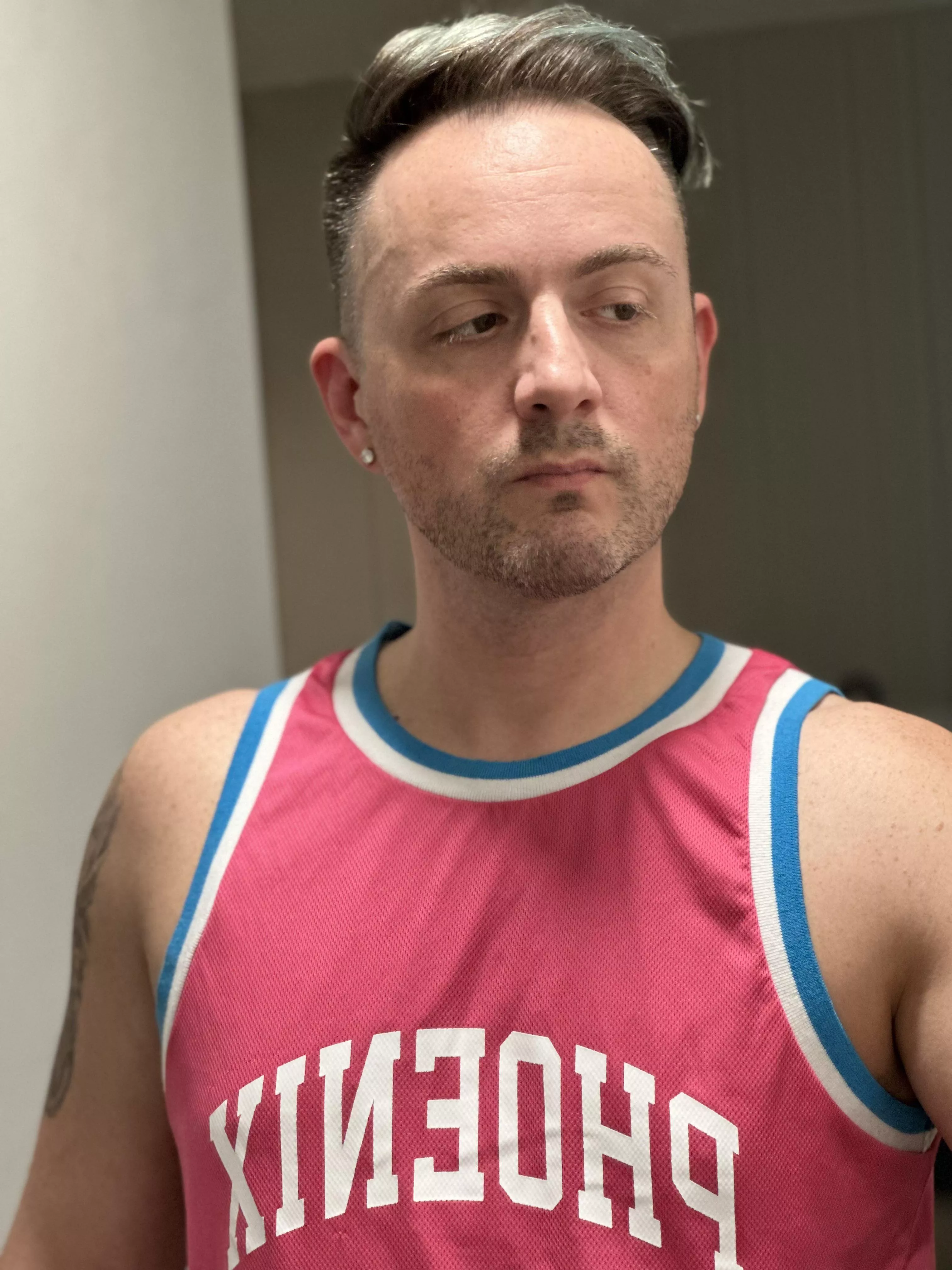 Post shower selfie, thoughts?