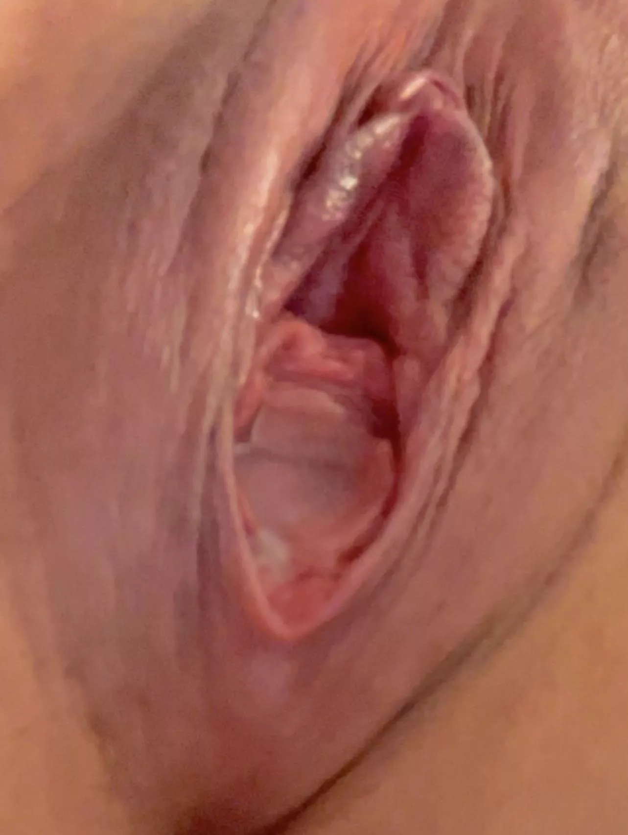 So wet after pumping it 🍩🤤