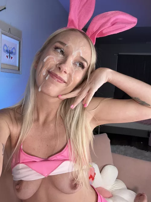 This lil cum bunny got exactly what she wanted ◡̈