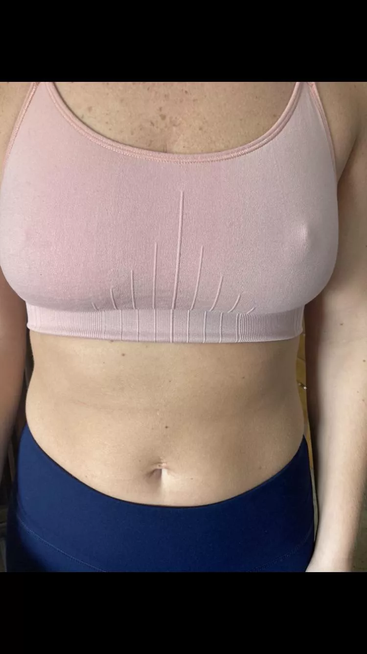 Time for a run! It’s a tad chilly, need to warm up first ;)