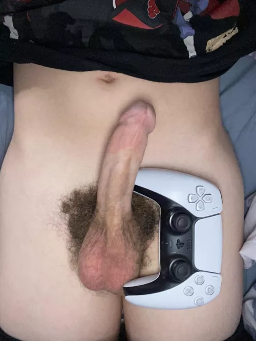 (18) DM me if you’d play with my joystick