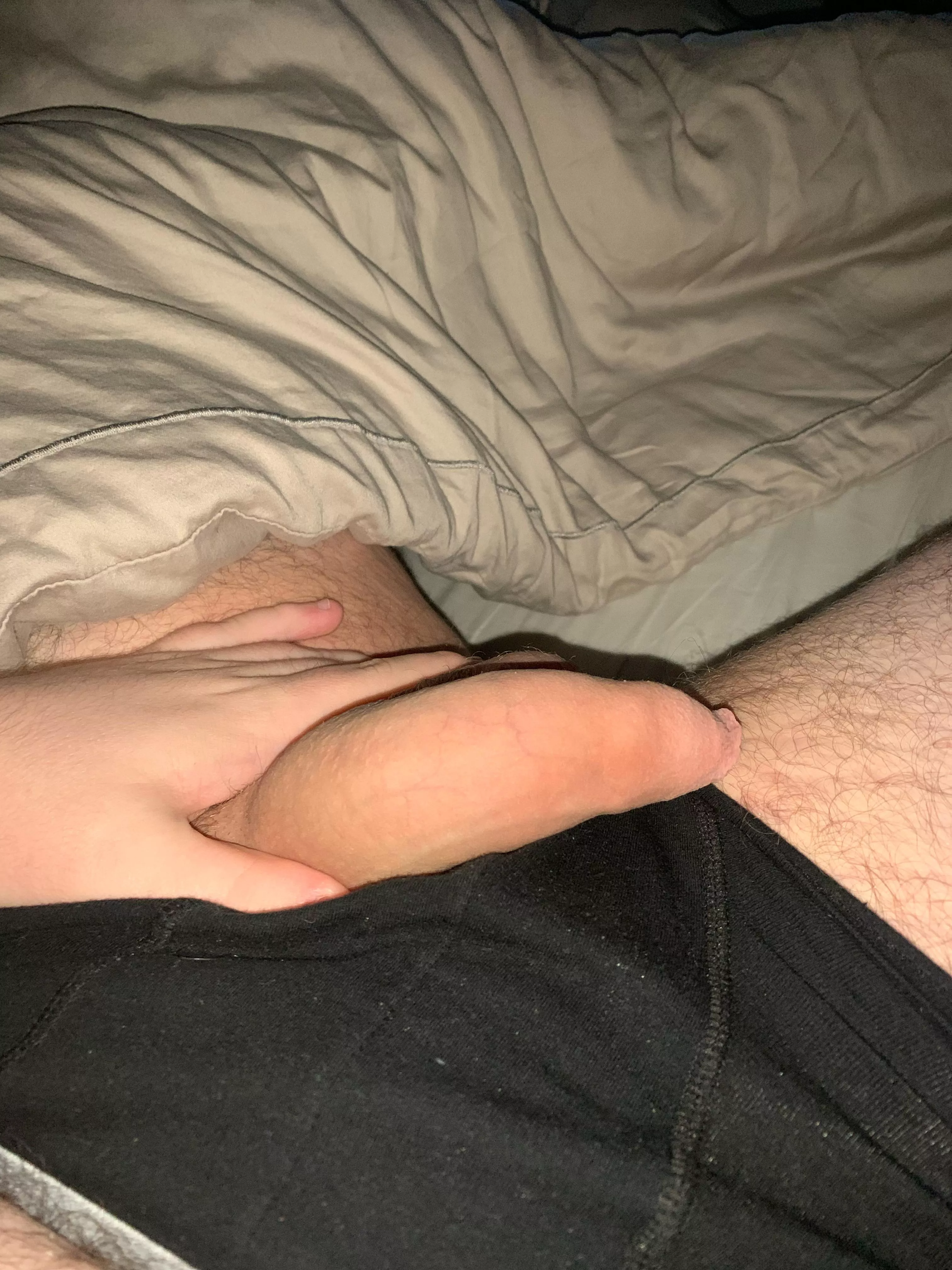 25 uk add fun_timess22 I have a gf and I’m bi… alpha boys + cocky boys + hung + bulls +