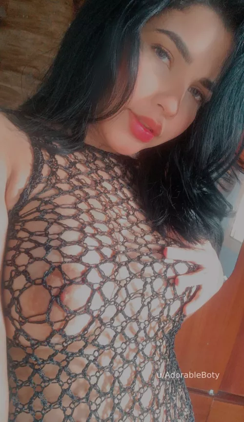 all these nets are catching are backshots. do u accept? 😘