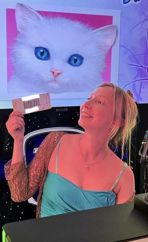 Comment if you want to see her naked